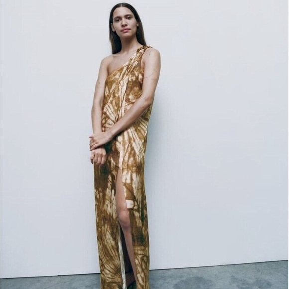 NWT Zara asymmetrical limited edition dress with braided shoulder, size medium - Picture 4 of 10